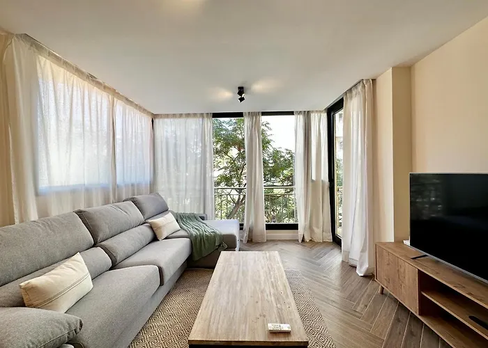 Newly Renovated Apartment In The Center Of Marbella - Eaw Homes